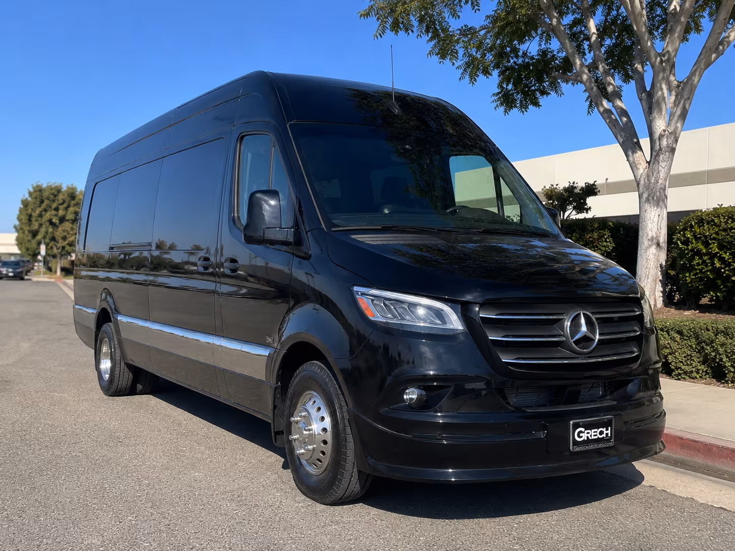 find the perfect transportation for your next wine tour 3